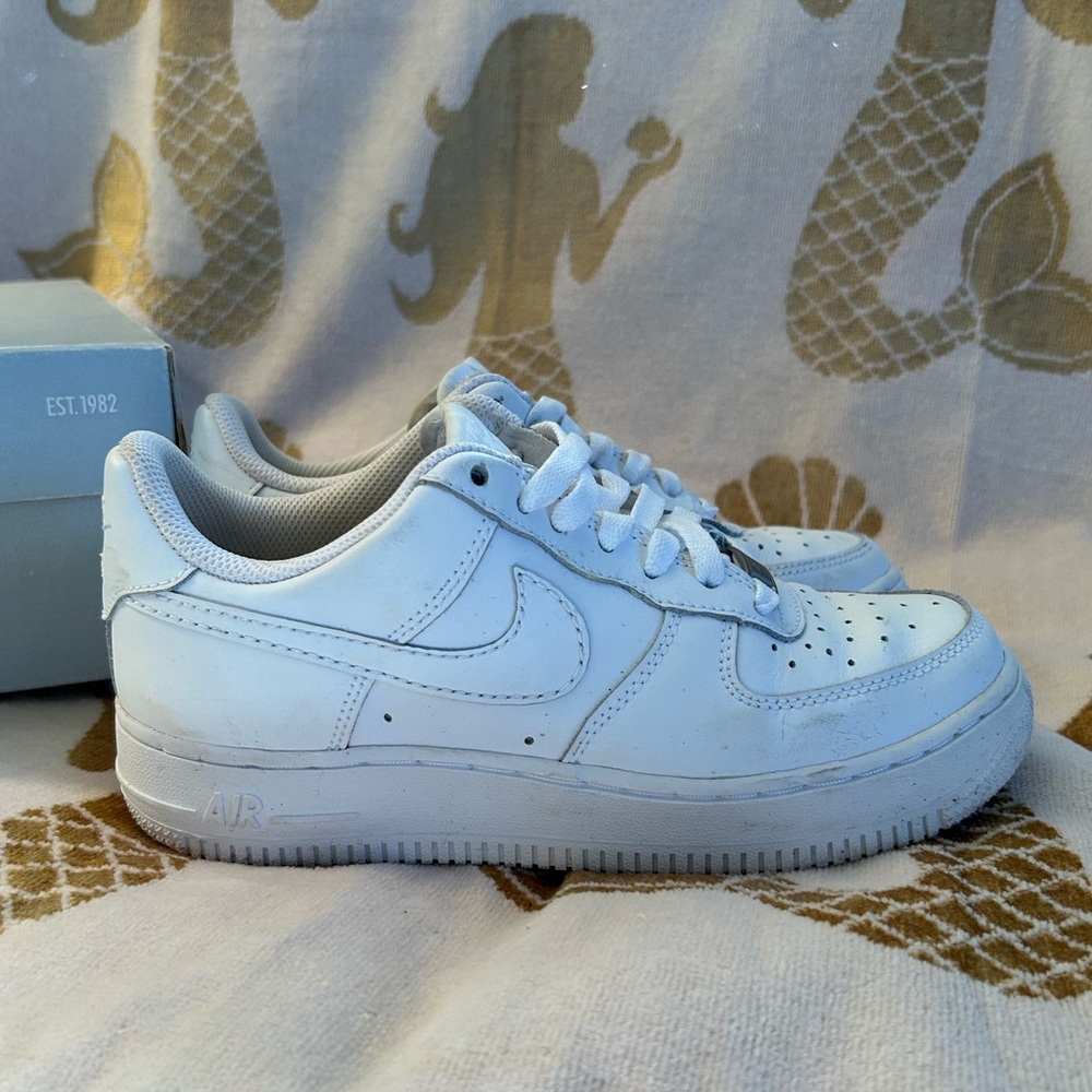 Nike Air Force One - 07 Low - All White - 25th Anniversary Edition - Size 4Y